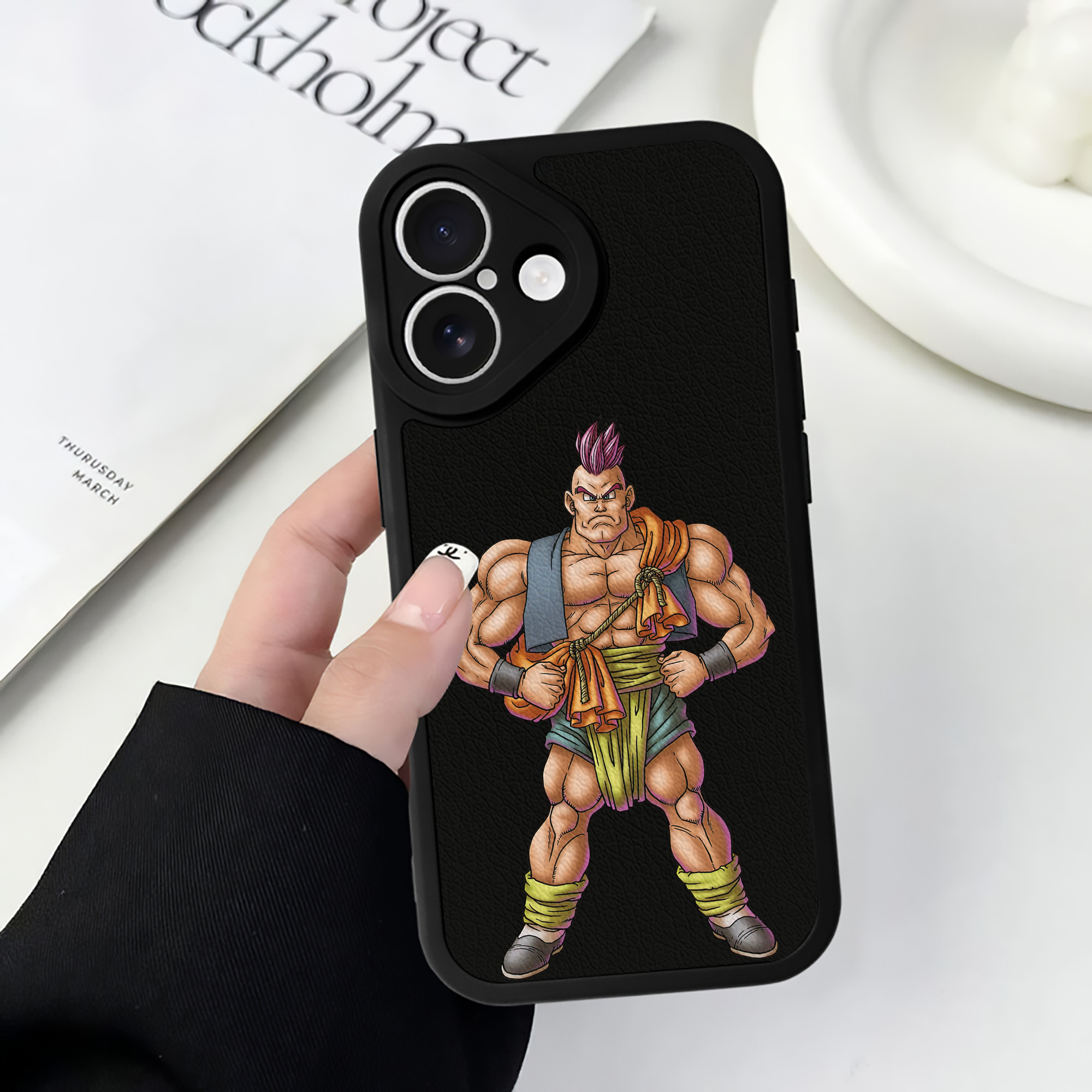 （画像用） ドラゴンクエスト Doragon Kuesuto Dragon Quest 【iPhone 16シリーズ対応】シリコンスマホケース（レザー調） 材質：シリコン